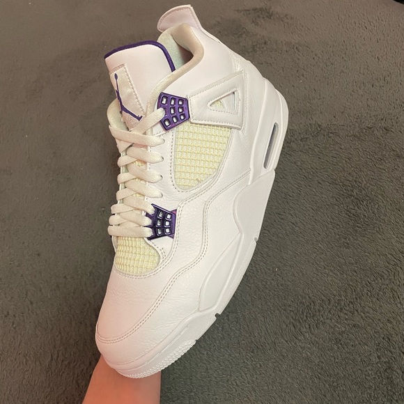 Jordan 4 metallic purple - Picture 1 of 7